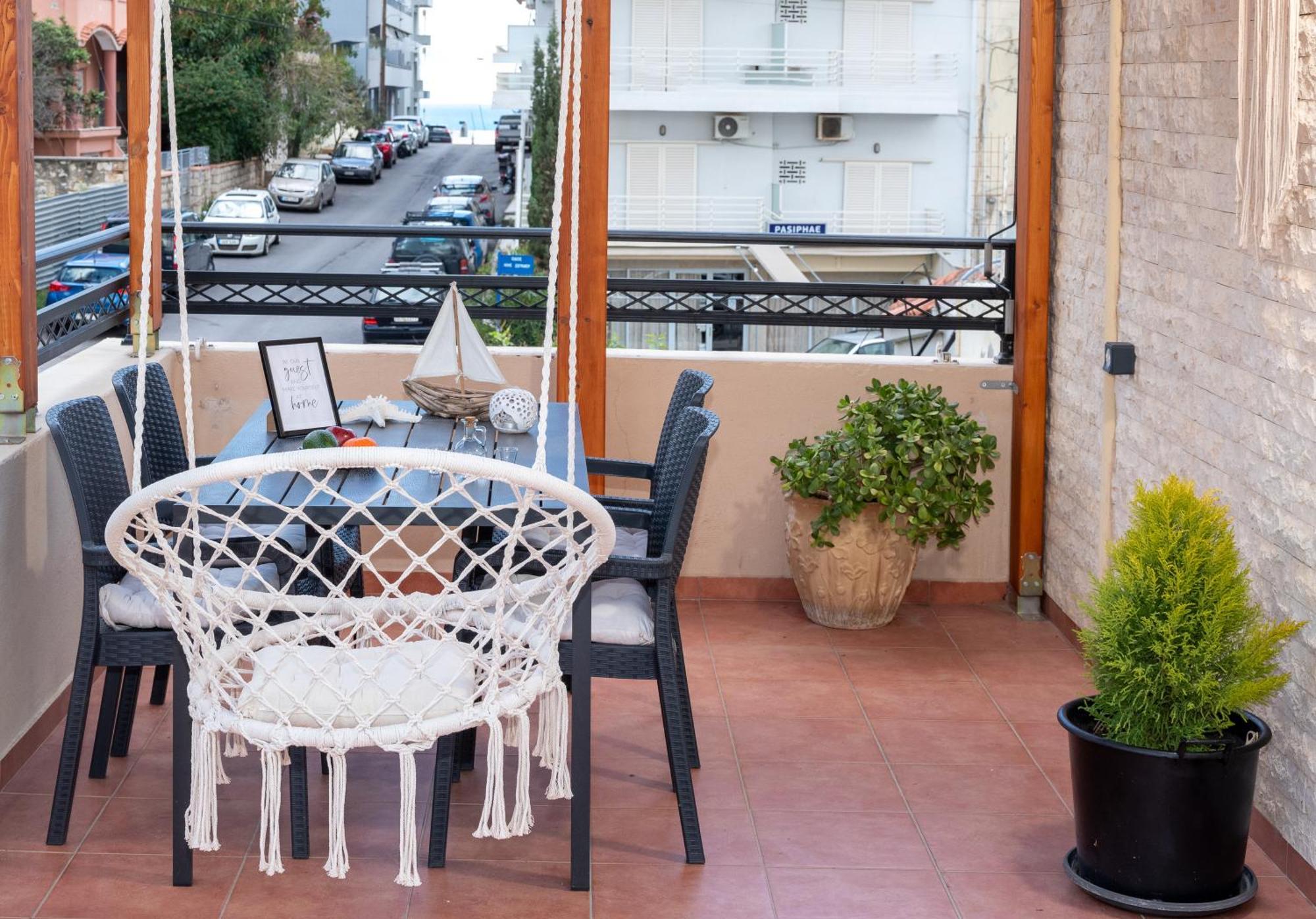 Cocomelo Apts 3 Luxury Heraklion  Exterior photo