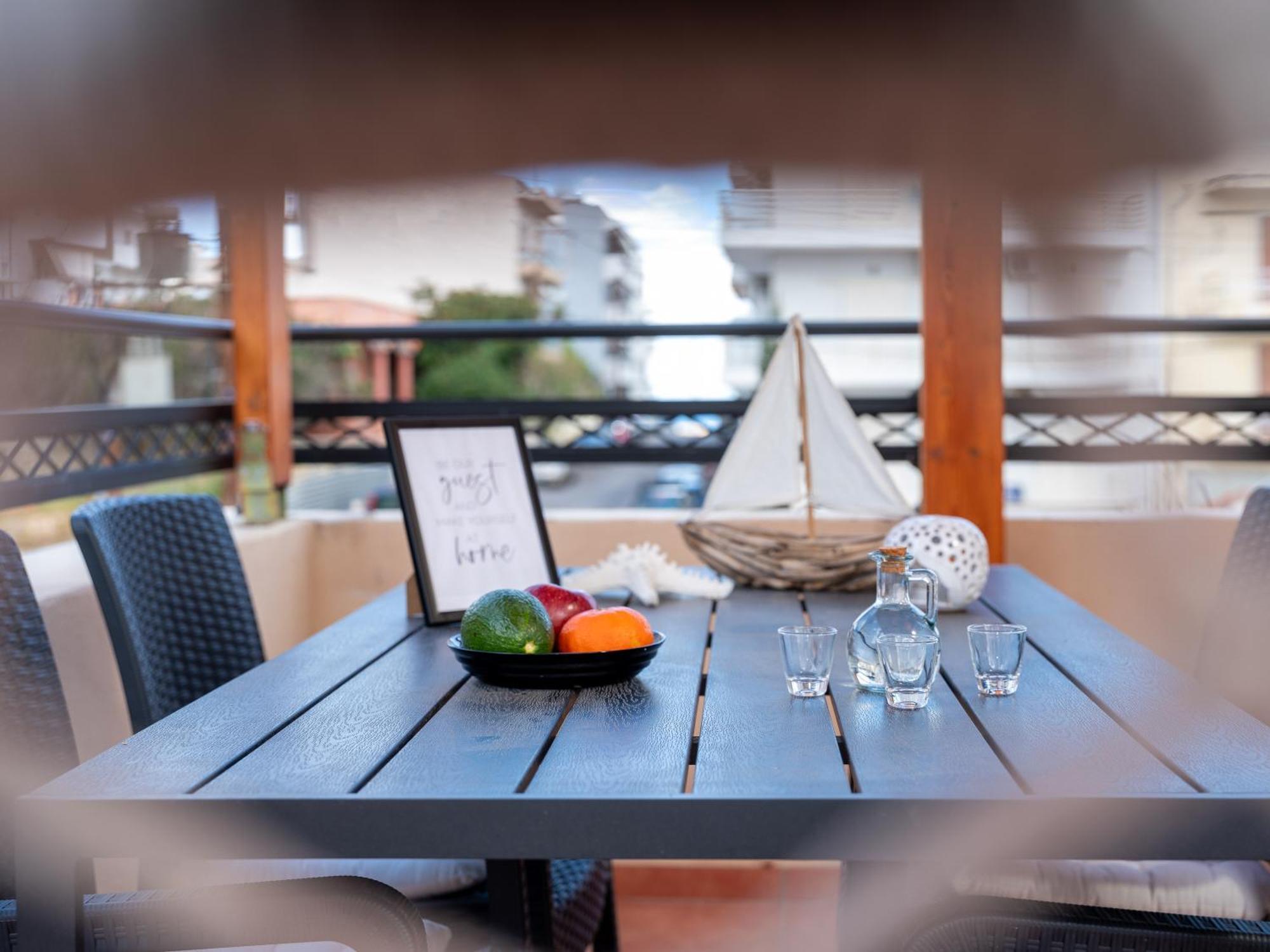 Cocomelo Apts 3 Luxury Heraklion  Exterior photo